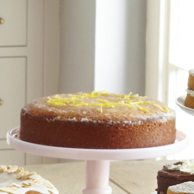 Lovely Lemon Drizzle Cake
